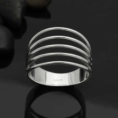 Five Wire Ring