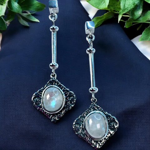 Lola Earrings - Moonstone