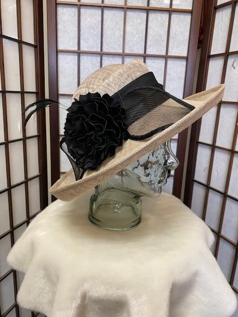 Beige Dress Hat With Black Flower