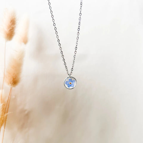 Forget Me Not Round Necklace
