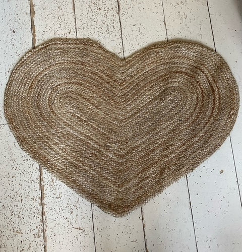 Bradied Jute Heart Rug
