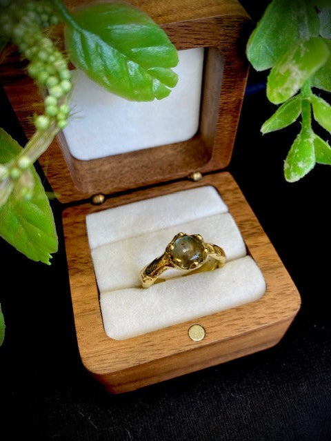 Labradorite Round Cast Ring