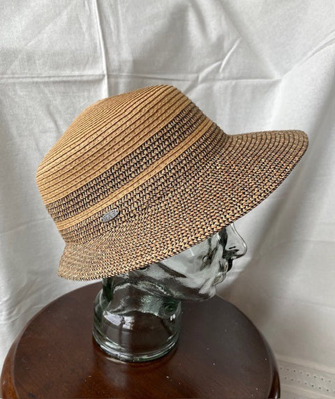 Caylee Large Cap
