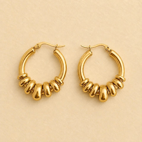 Tori Hoops