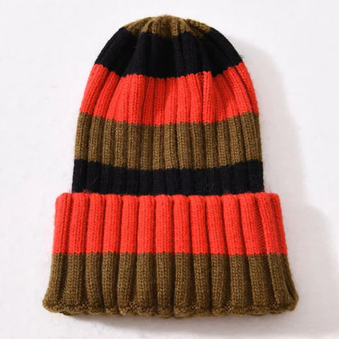 Ribbed Beanie - Olive/Red