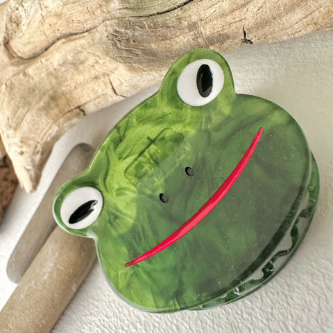 Frog Hair Claw Clip