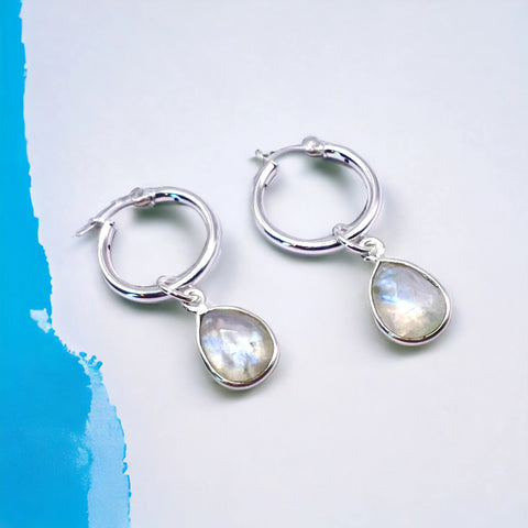 Alma Earrings - Moonstone