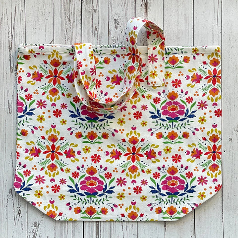 Salsa Tote Bag