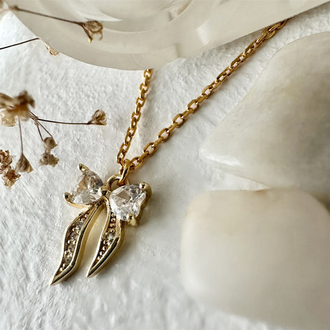 Bow Necklace