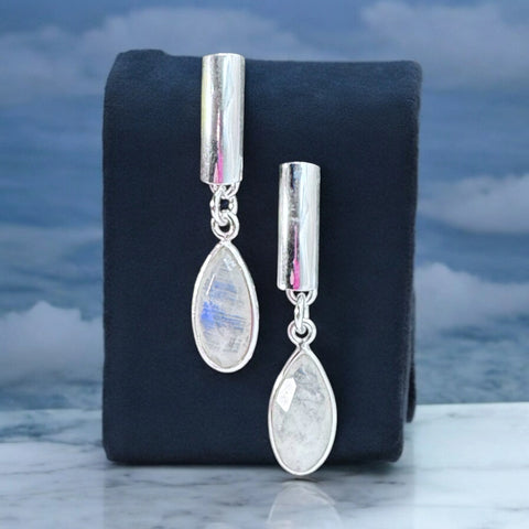 Ellie Earrings Moonstone