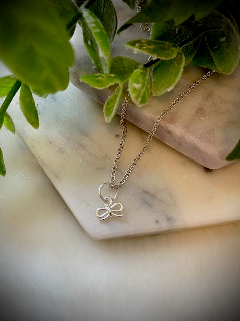 Tiny Bow Necklace