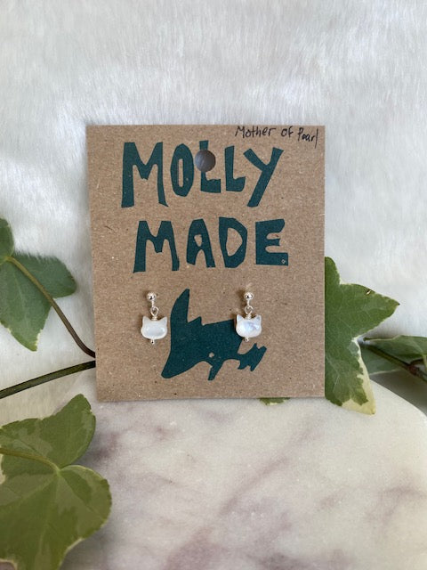 Mother Of Pearl Cat Studs