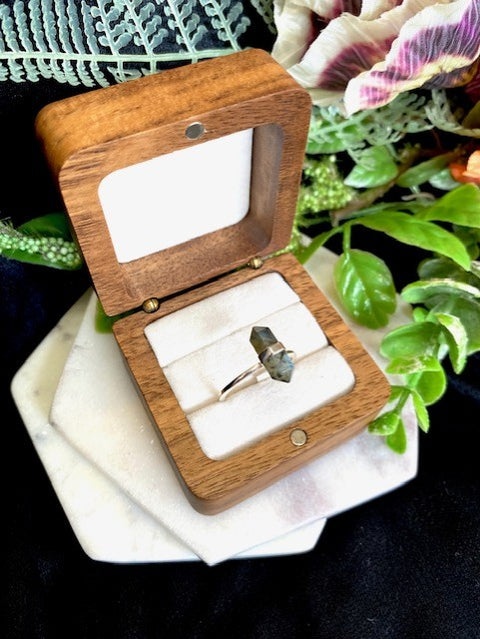 Labradorite Obelisk Ring
