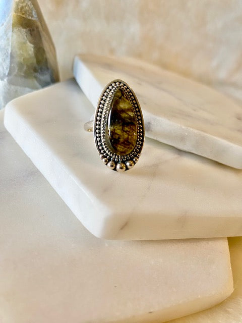 Teardrop Labradorite Ring With Milgrain Setting