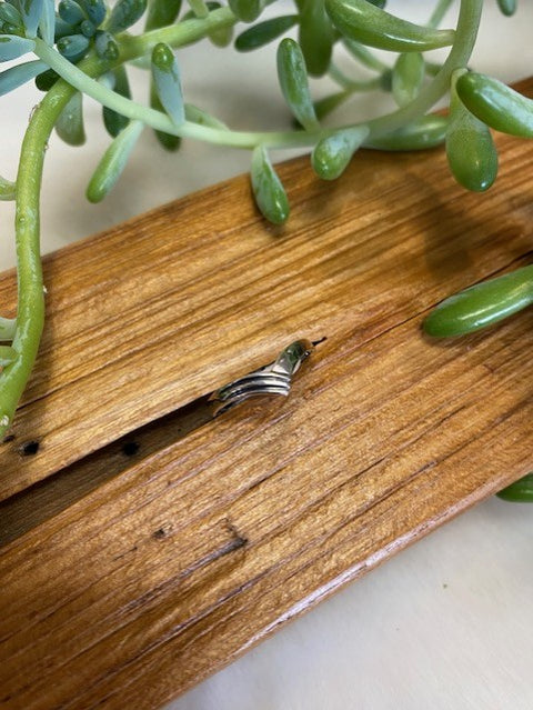 Textured "V" Shaped Ring