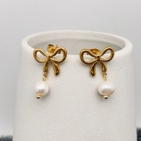 Bows & Pearl Earrings