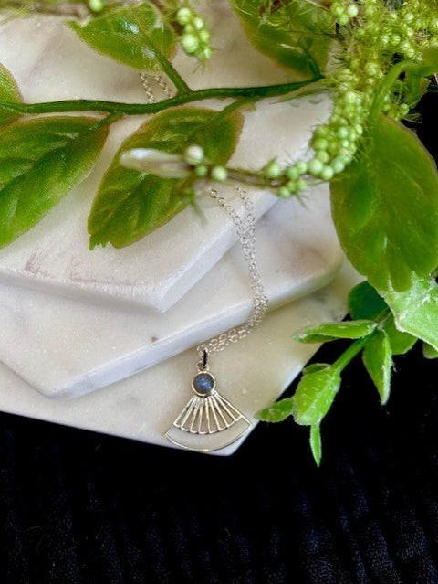Labradorite & Fan