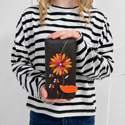 Lanta Clutch Wallet