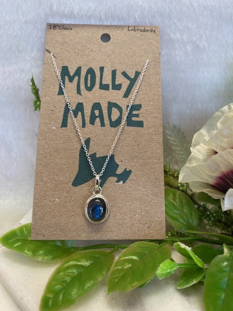 Oval Labradorite Necklace
