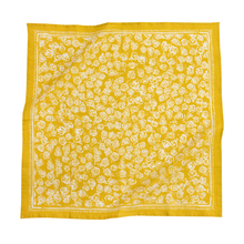 Load image into Gallery viewer, Rosehips Bandana
