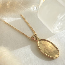Load image into Gallery viewer, Birth Month Wildflower Necklace
