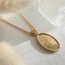 Load image into Gallery viewer, Birth Month Wildflower Necklace
