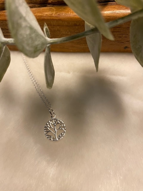 Open Leaf Necklace